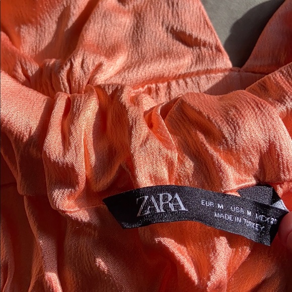 Zara Crop Top - Picture 4 of 4